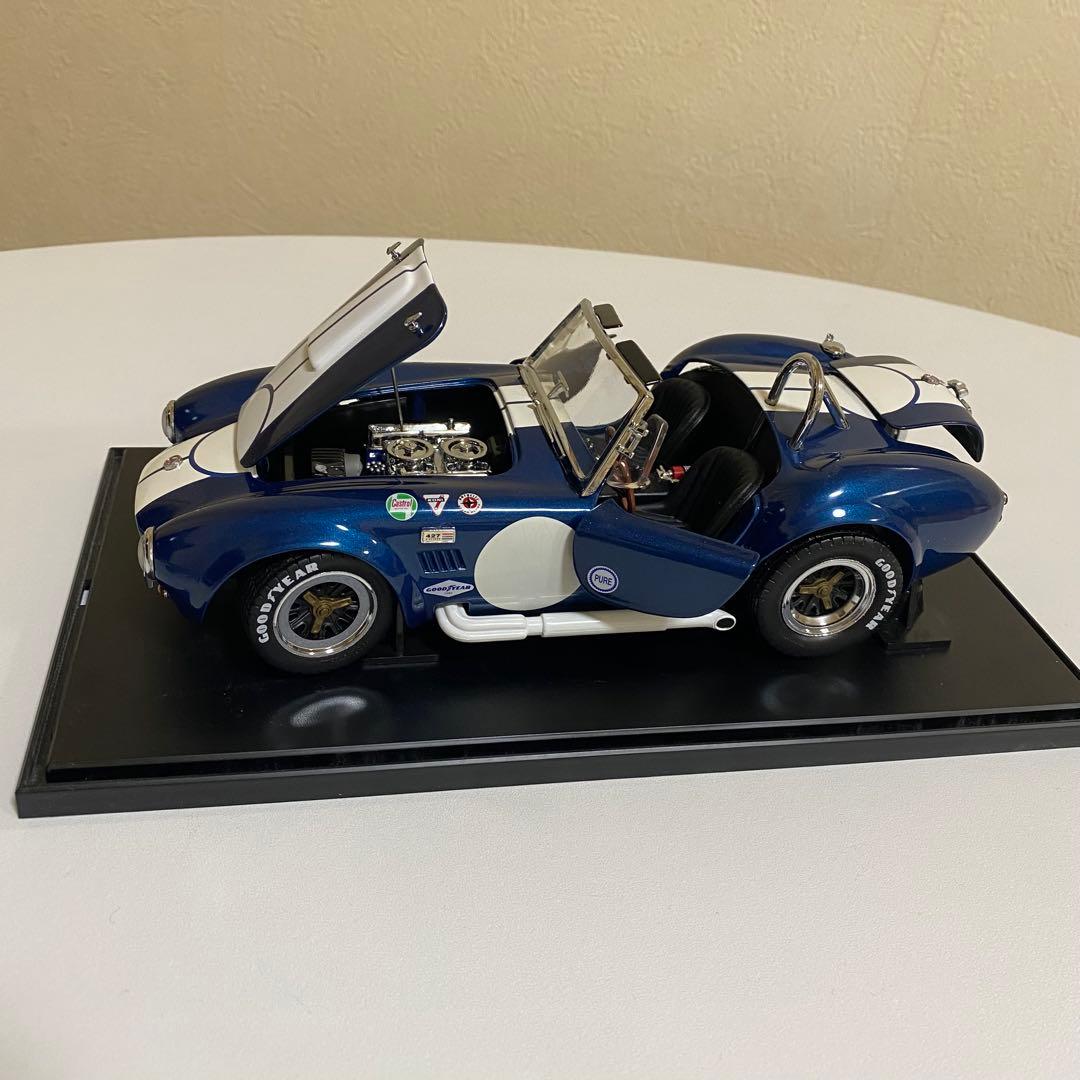 1/18 SHELBY COBRA 427 S/C ダークブルー