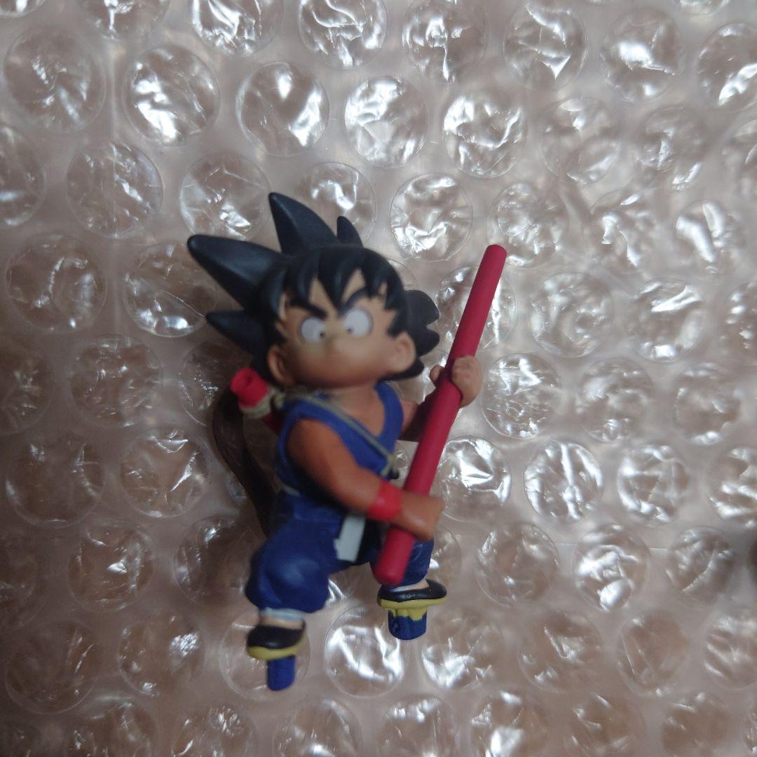 ドラゴンボールカプセル　孫悟空　ブルマ