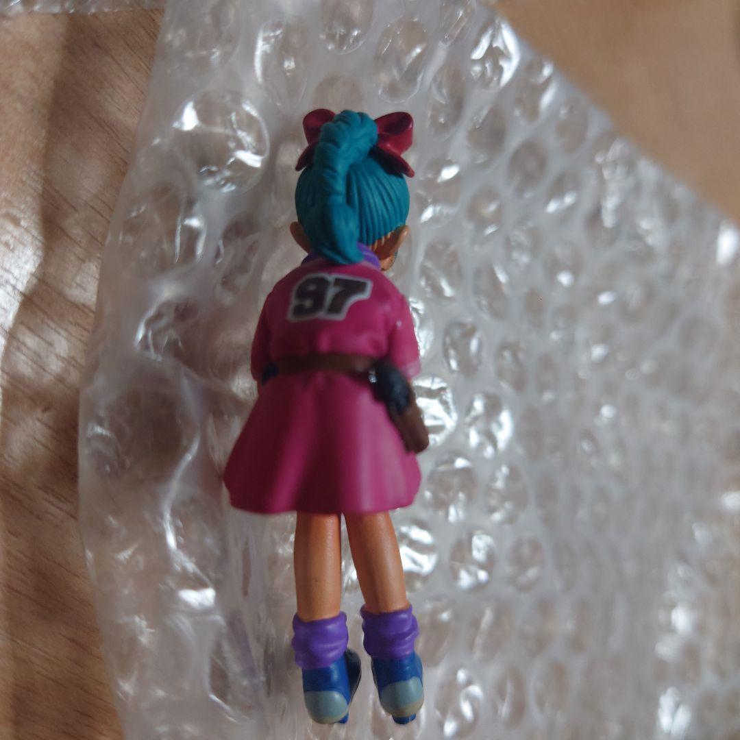 ドラゴンボールカプセル　孫悟空　ブルマ