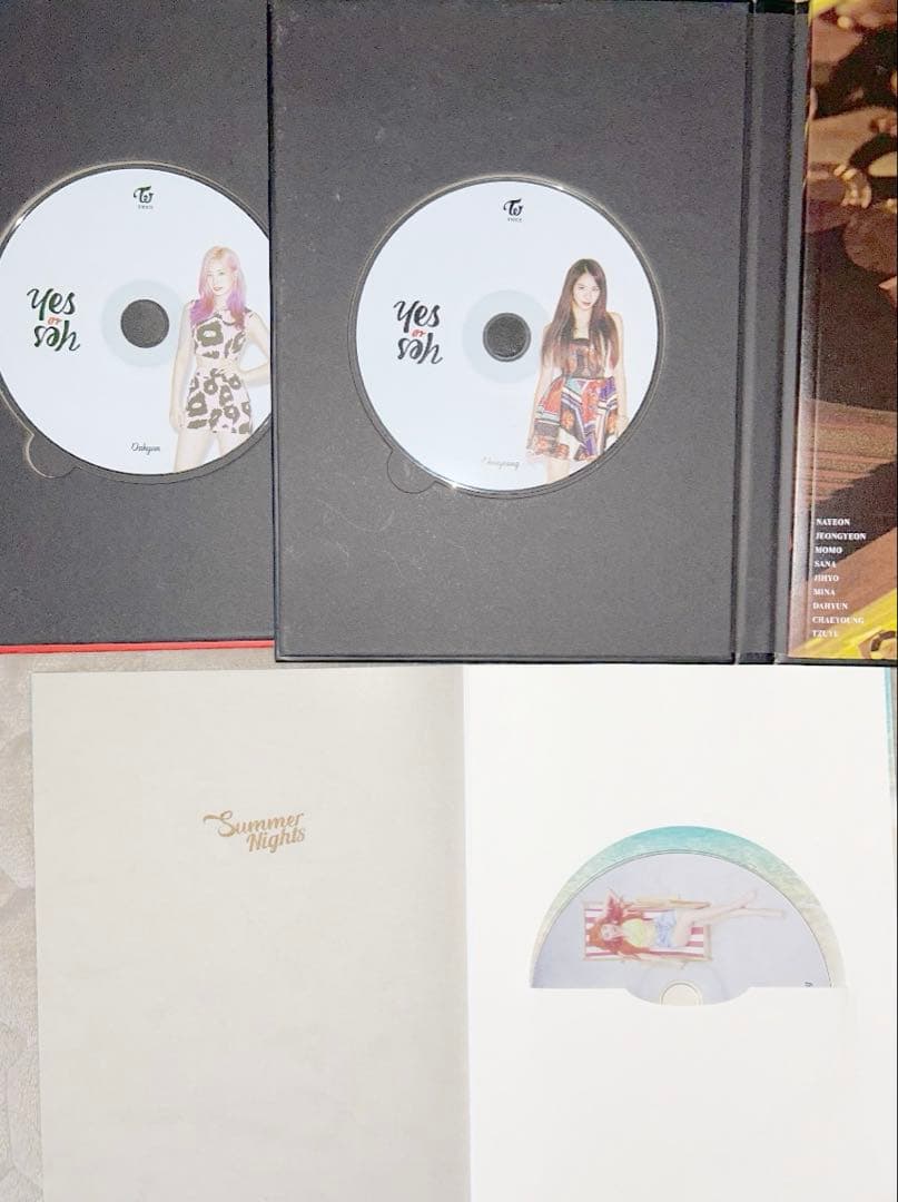 TWICE CD グッズセット アクスタ 缶バッジ