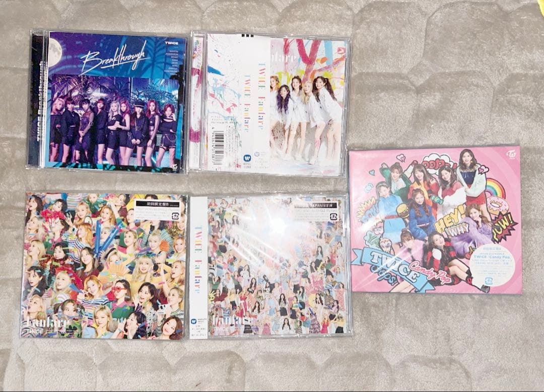 TWICE CD グッズセット アクスタ 缶バッジ