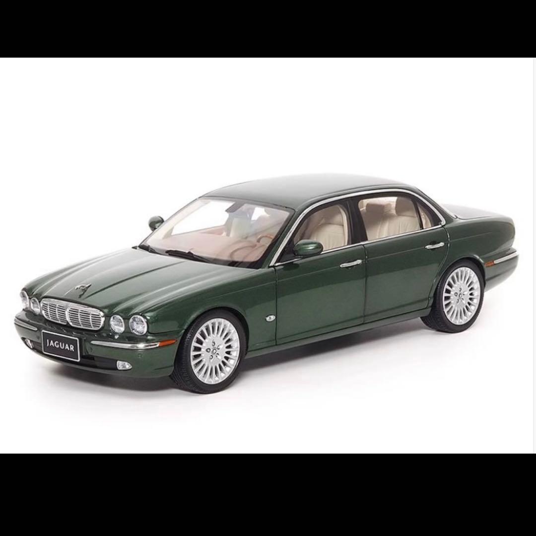 【大人気　美品　希少】 1/18 ジャガー JAGUAR XJ XJ6 X350