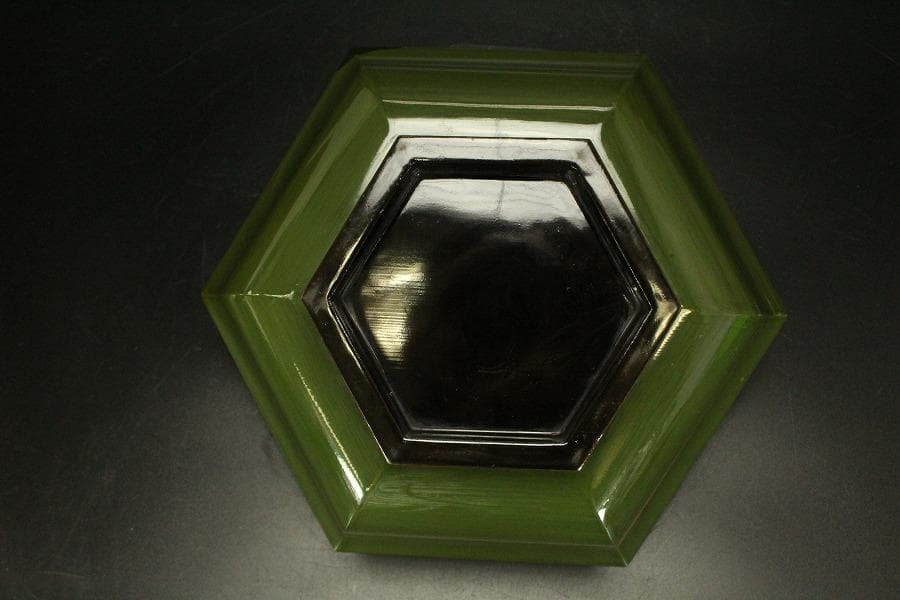 沈金 花紋 六角 蓋物(ZE496)