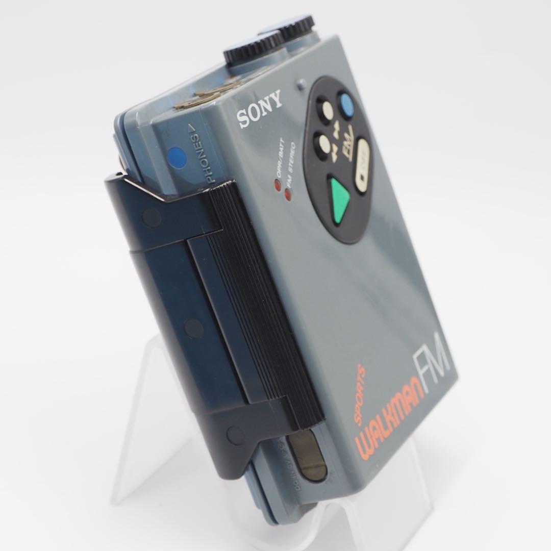SONY WM-F5 WALKMAN SPORTS 通電確認済み ジャンク品