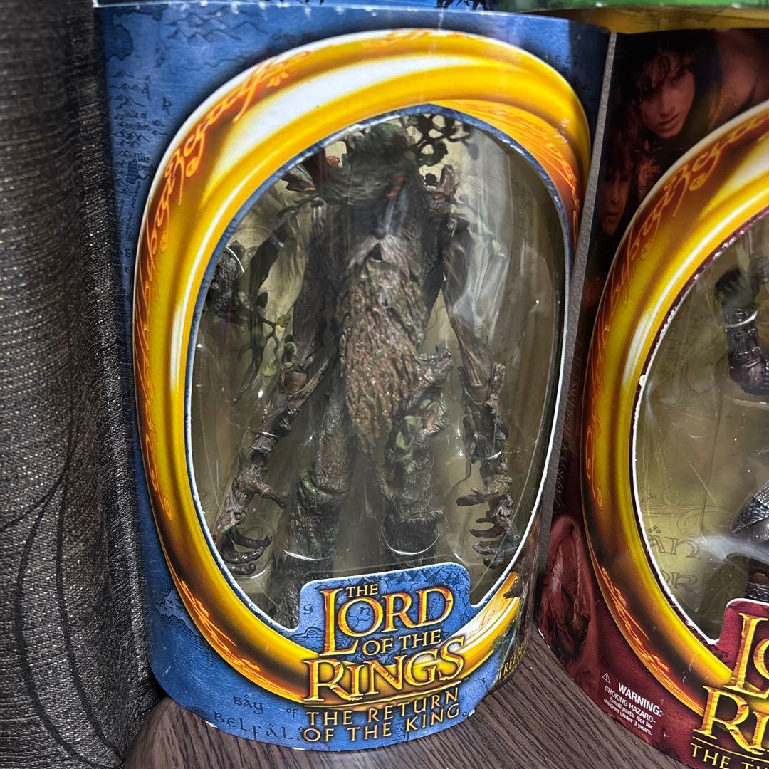 ロードオブザリング　フィギュア4つセット