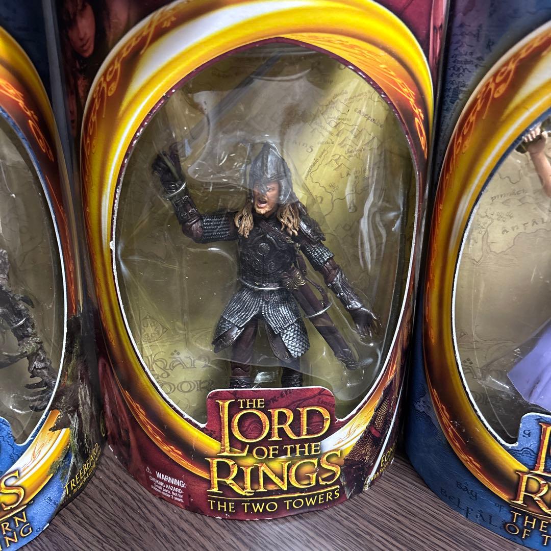 ロードオブザリング　フィギュア4つセット