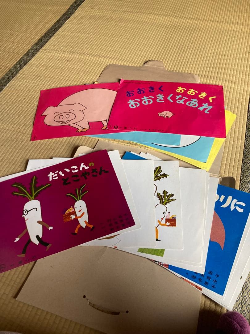 童心社 紙芝居舞台