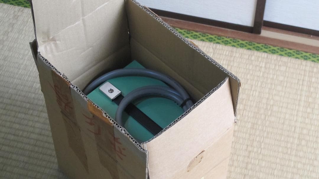 変圧器　MF 3000 UW　日章工業