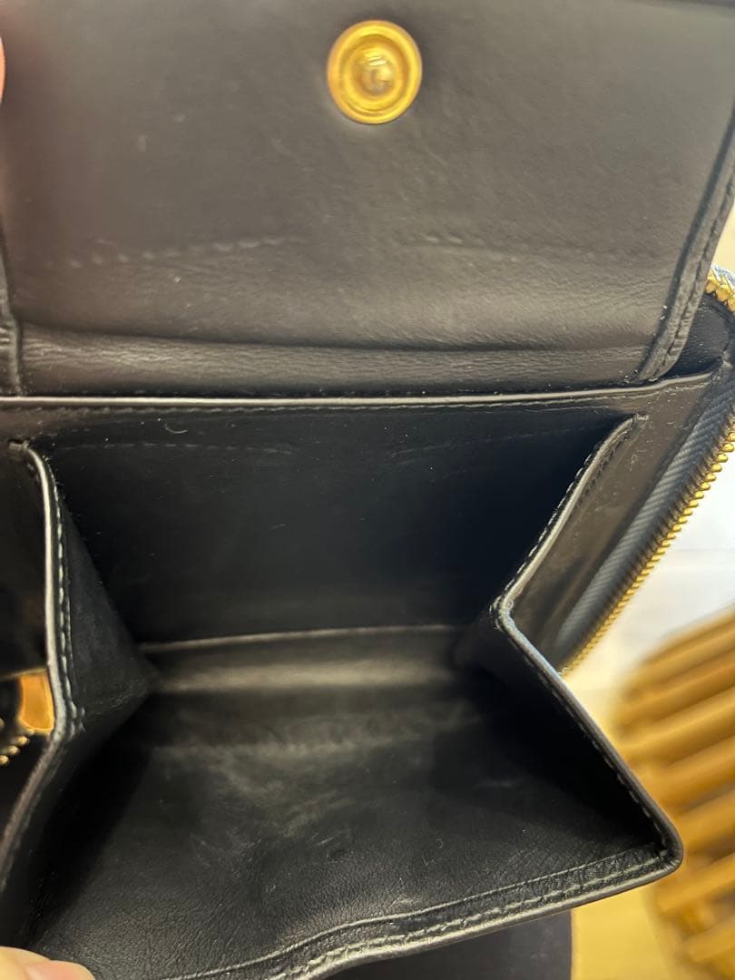 [miku(’-’*)♪ ] LOEWE 二つ折り財布