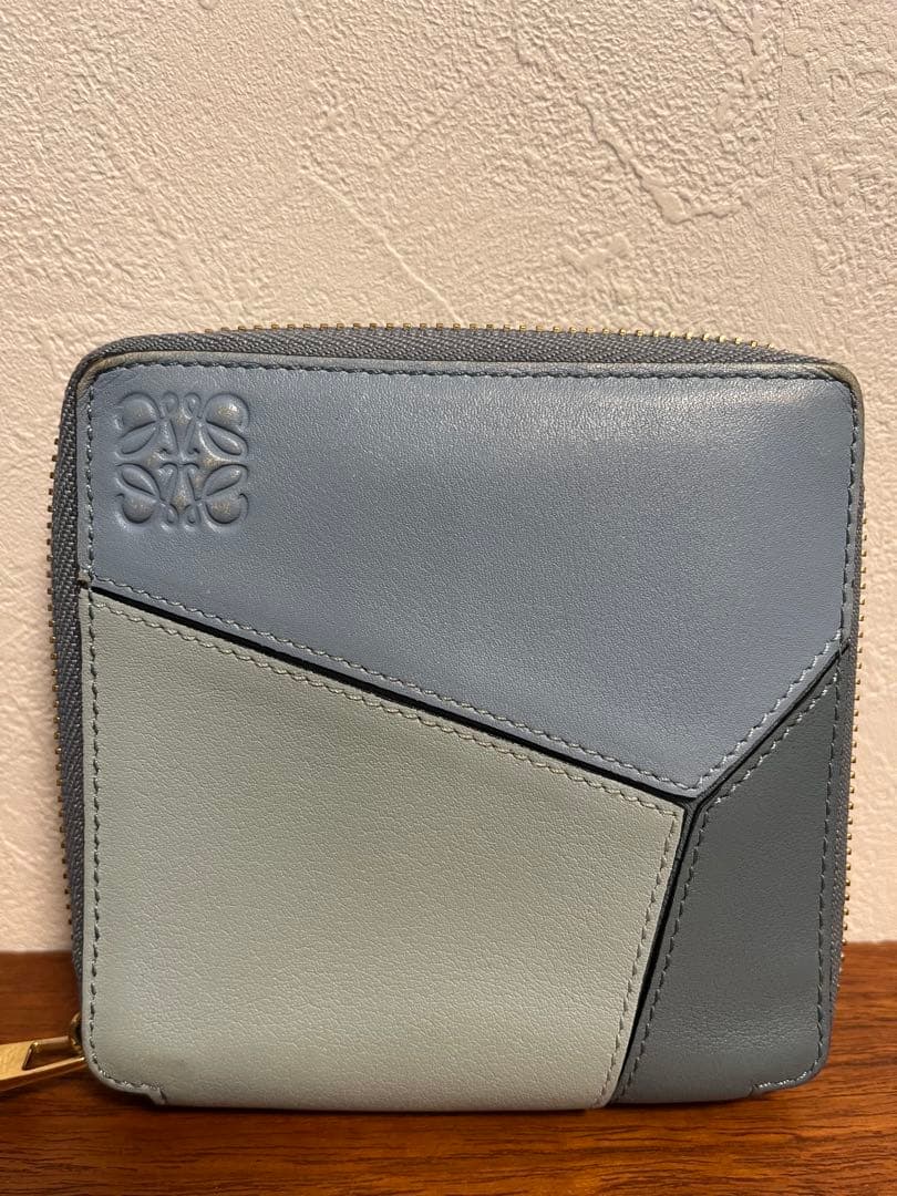 [miku(’-’*)♪ ] LOEWE 二つ折り財布