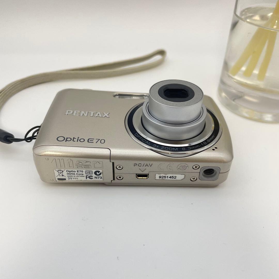 美品✨PENTAX Optio E70✨動作確認済 スマホ転送OK 単三電池♪