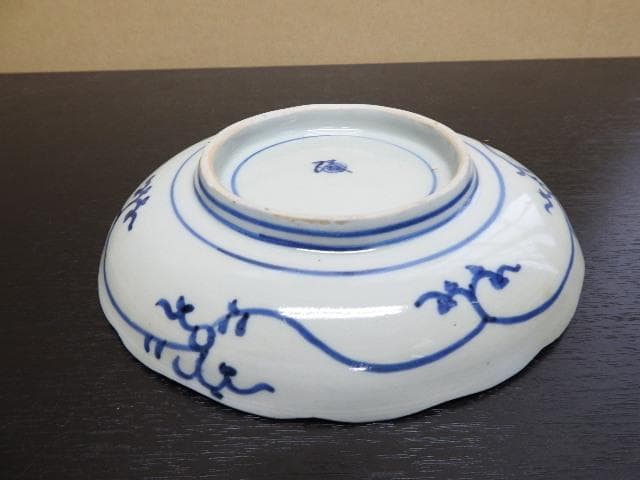 伊万里　花唐草染付中皿　江戸時代　MA296