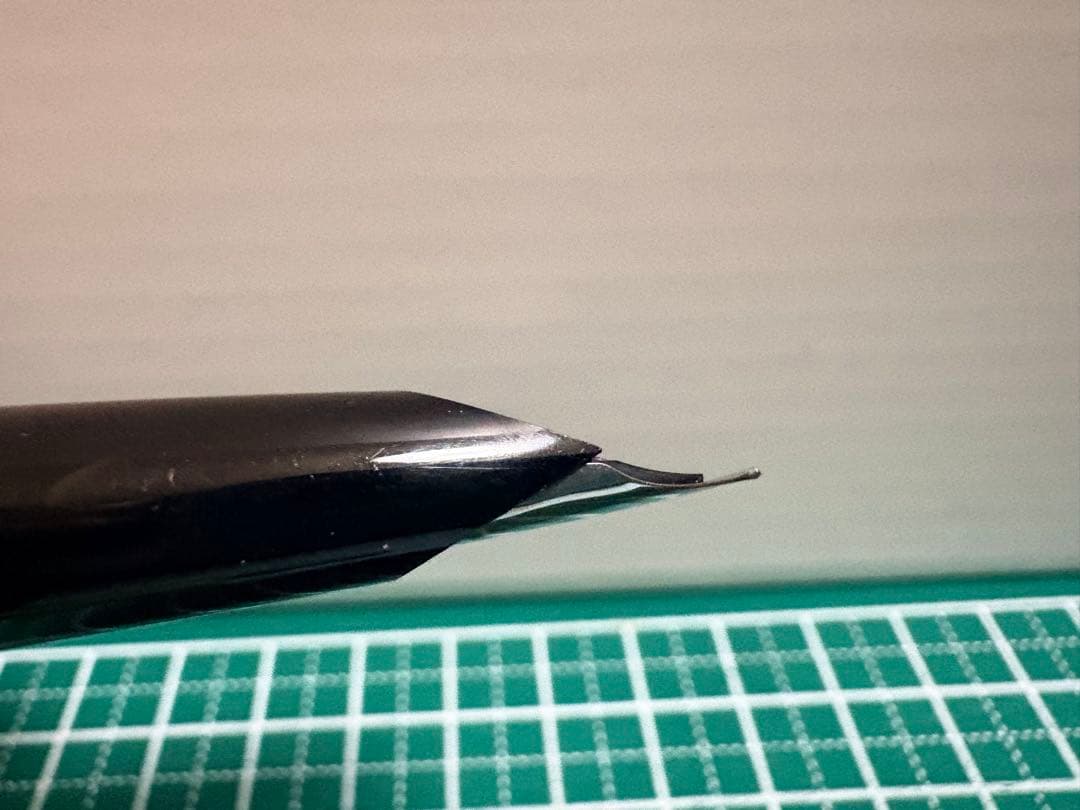 【匿名配送】MONT BLANC 万年筆 EFペン先