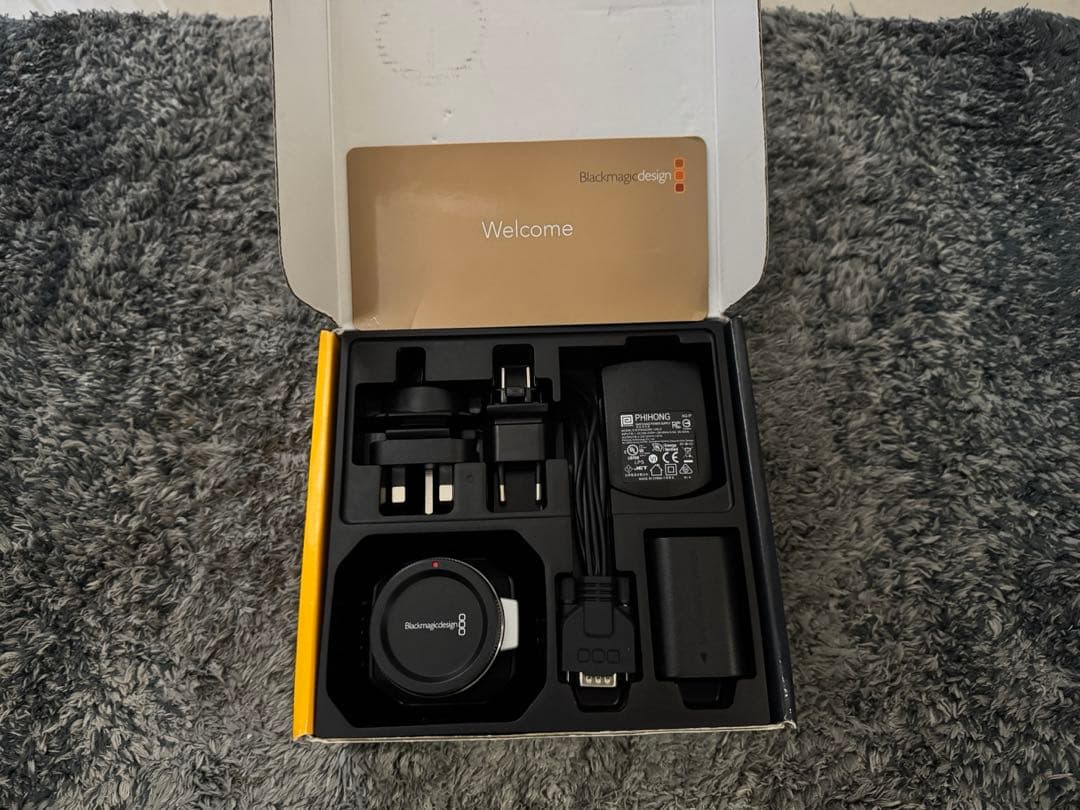 ビデオカメラ Blackmagic Micro Studio Camera 4K