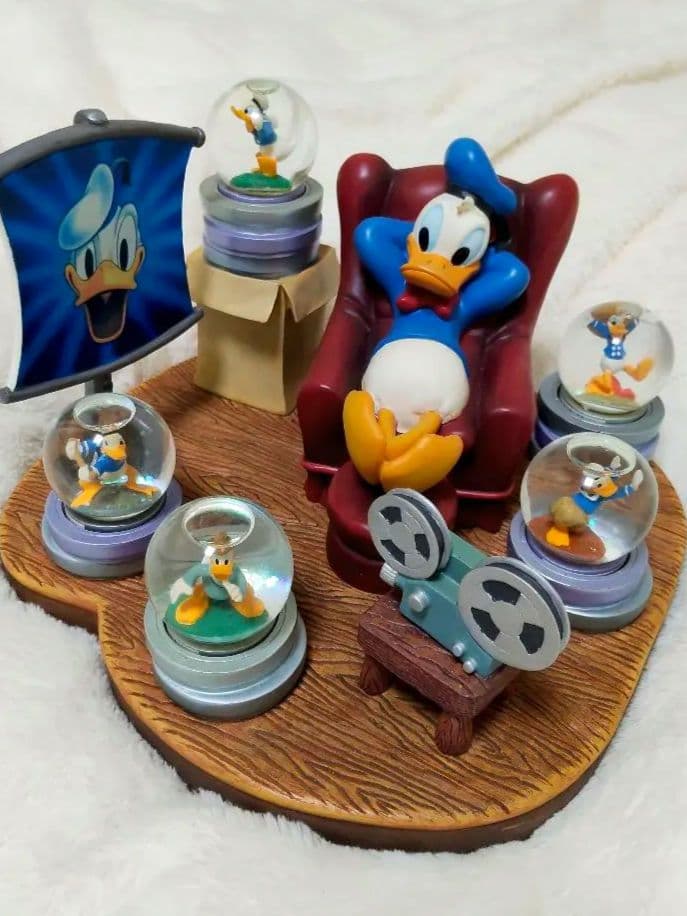 【希少】ドナルド　ヴィンテージ　スノードーム　ディズニー　入手困難　廃盤　激レア