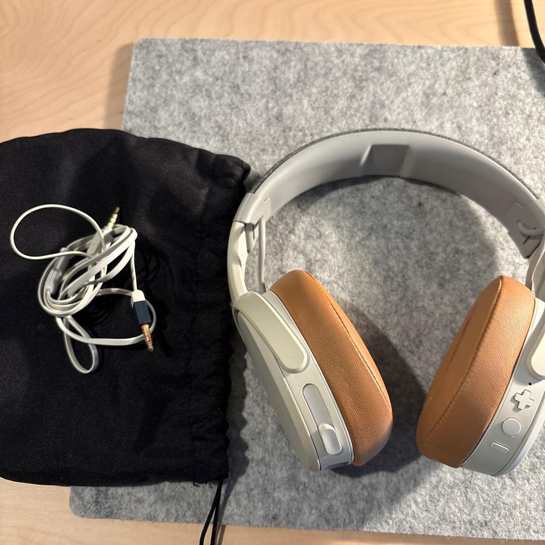 ヘッドホン skullcandy crusher wireless grayTAN