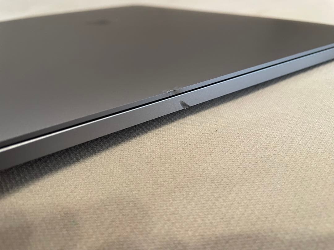 MacBook本体 Apple MacBook Pro 16GB 512GB BT83%