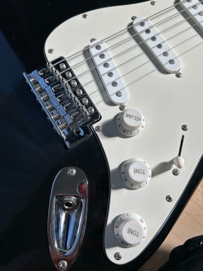 エレキギター　triumph sonic Master