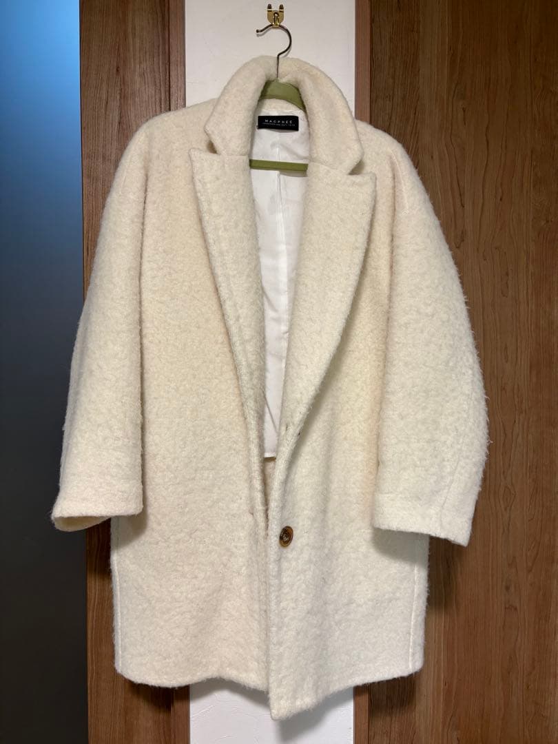 TOMORROWLAND コート