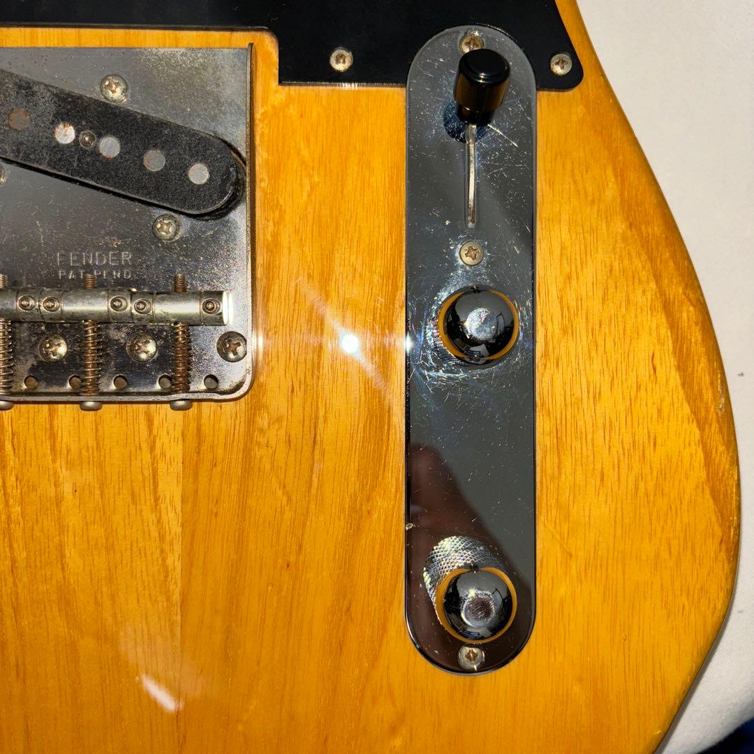 Fender Japan \"TELECASTER\" Sシリアル ストラップ付き