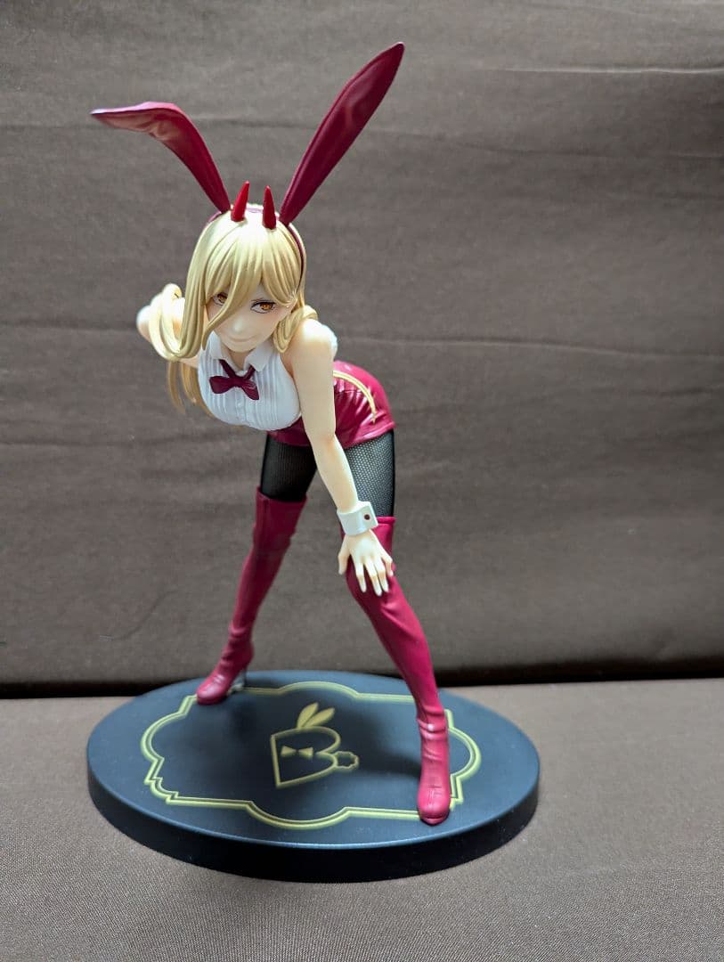 チェンソーマンBiCute Bunnies Figureマキマ　パワー2体セット