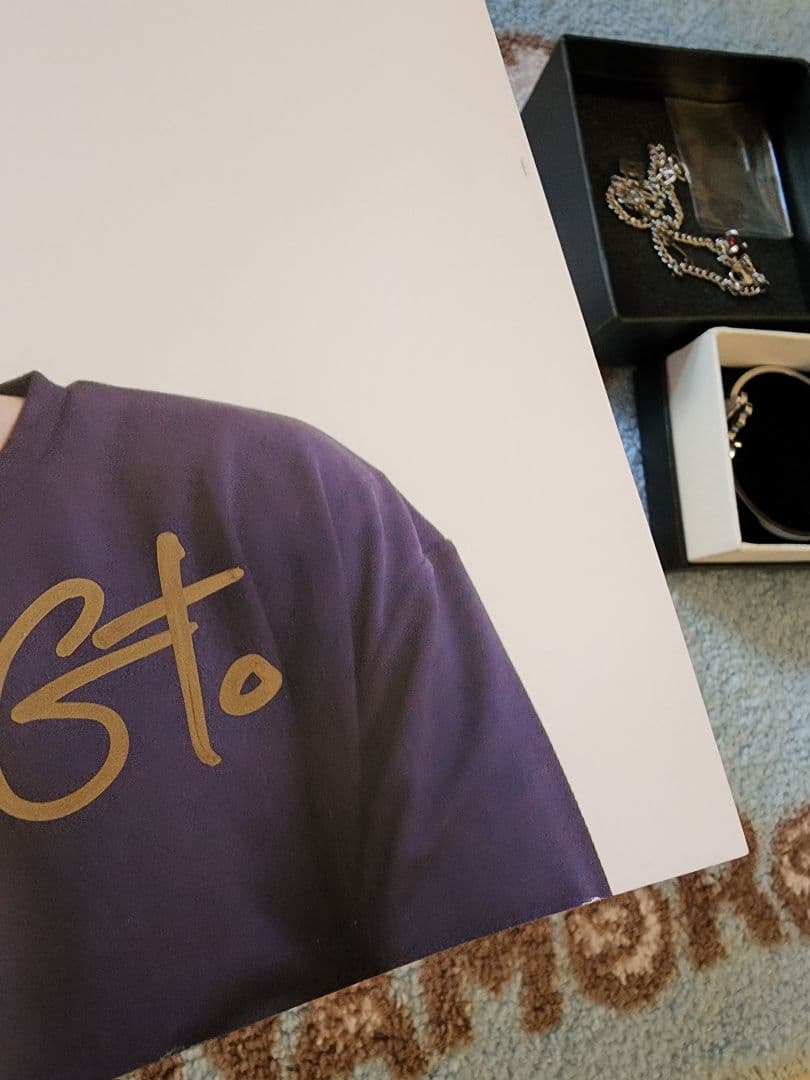 アイドル krist  singto