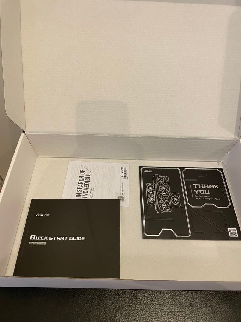 グラフィックボード・グラボ・ビデオカード ASUS DUAL-RTX4060TI-O8G-EVO-WHITE