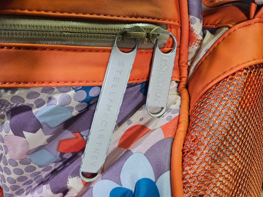 LeSportsacとステラ・マッカートニーのコラボレーションバッグ