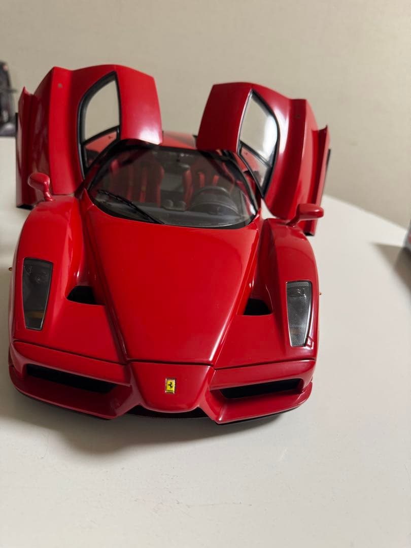 デアゴスティーニ フェラーリ・グランツーリズモ 1/8エンツォ フェラーリ本体