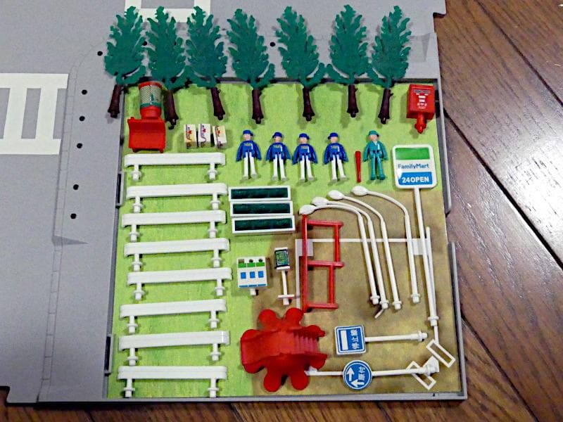 【中古】トミカタウン DXひろがるまちセット 欠品あり ファミリーマート・郵便局