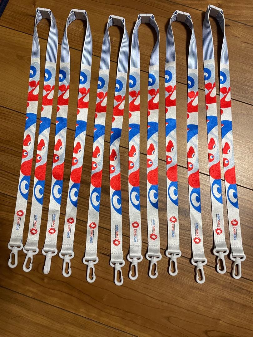 6本まとめ売り　3500円オフ　【新品】【最安値】　　万博スタッフ限定ストラップ