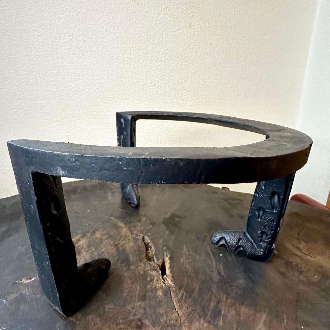 A.Bまとめて購入のみ♦︎未使用品♦︎茶道具　唐銅？面取り風炉　虫喰い 五徳　風炉