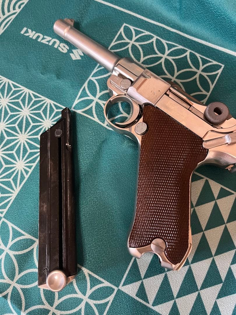 LUGER P08 シルバーガスガン