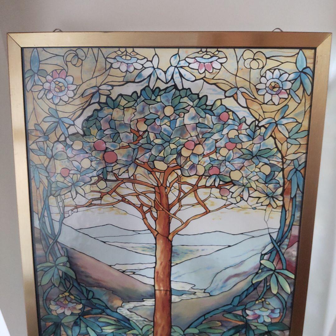 ステンドグラス　生命の木
