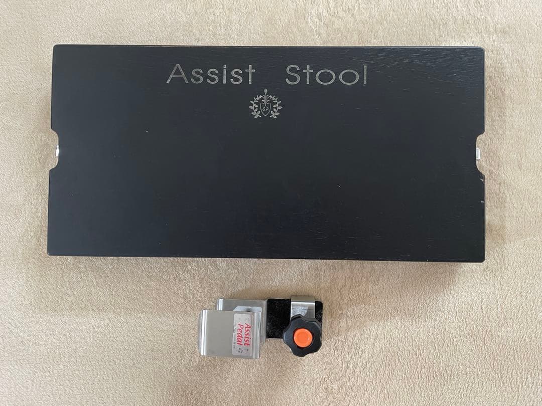 アシストスツールASS-V（ピアノ足台）　アシストペダル付