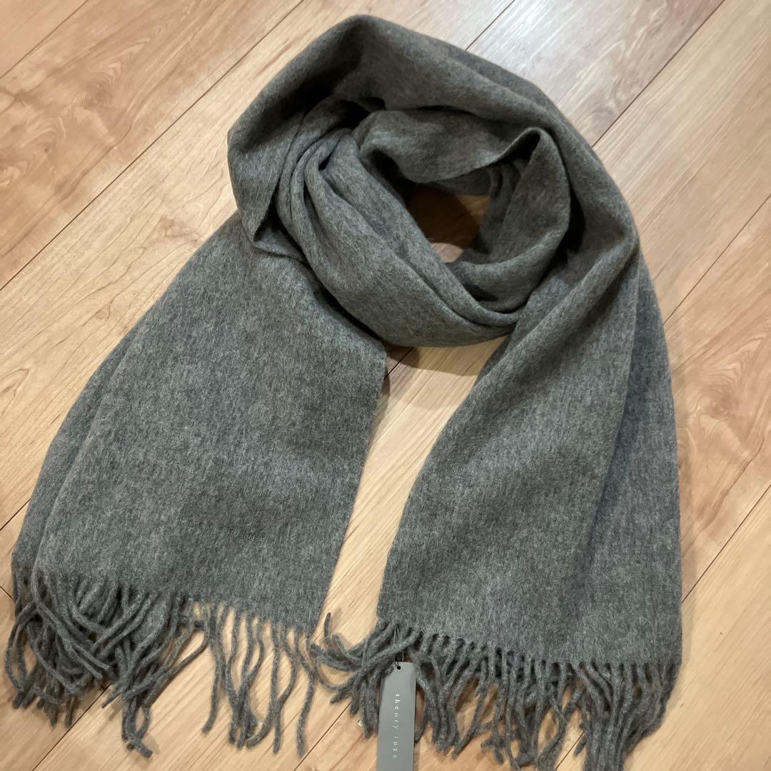 新品未使用☆theoryluxeセオリーリュクス☆ウール100%マフラーストール
