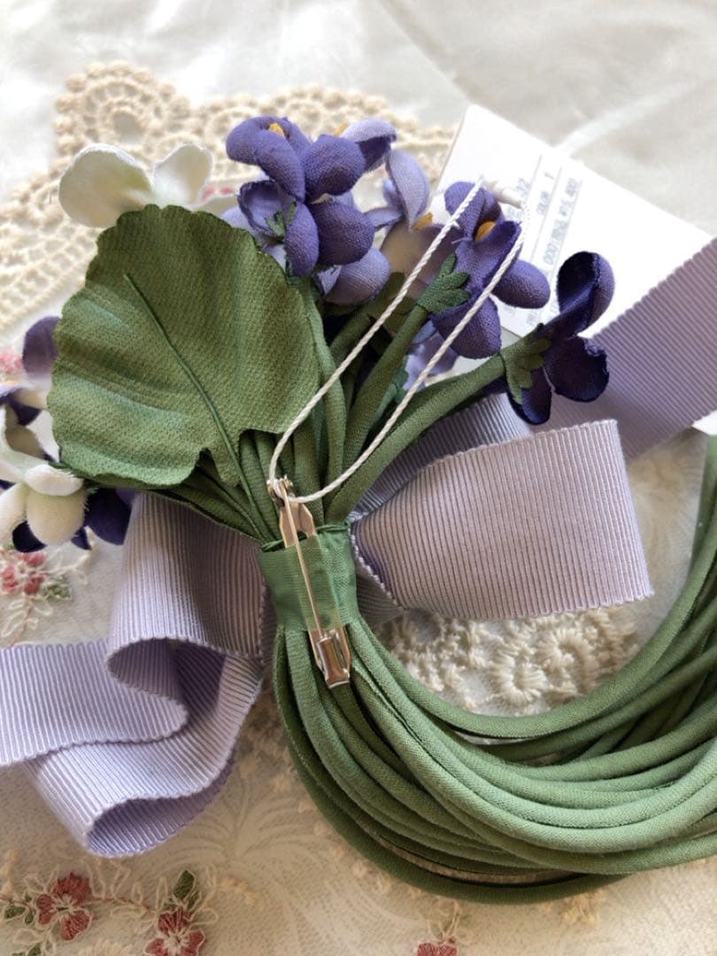 ピンクハウス❤️【未使用】可憐なすみれブーケコサージュ❤️