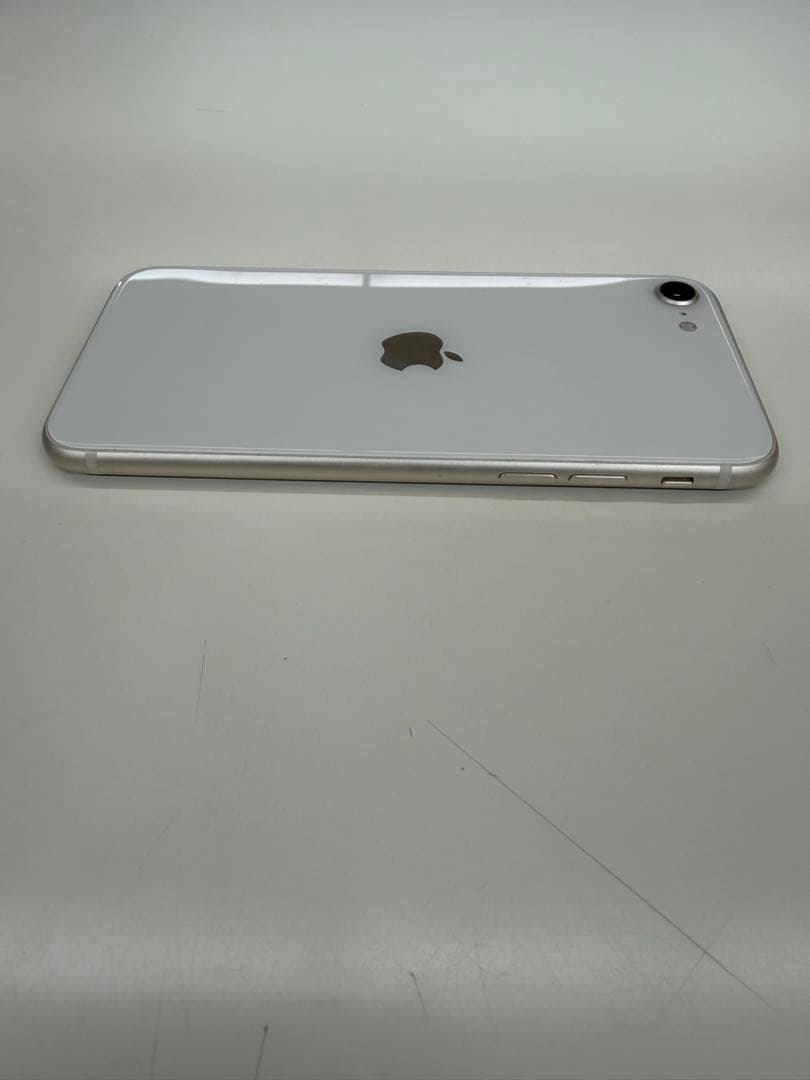 iPhone SE (第3世代) 充電コード付き