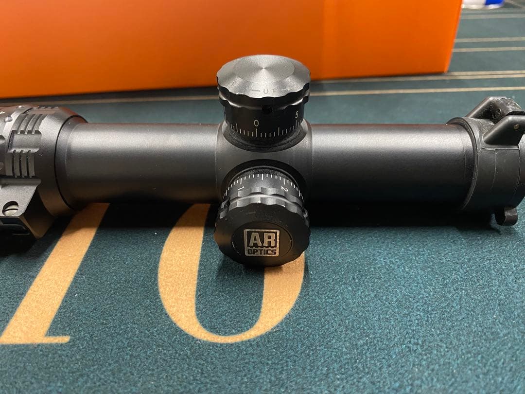 実物　ブッシュネル ショートスコープ AR OPTICS 1-4x24mm