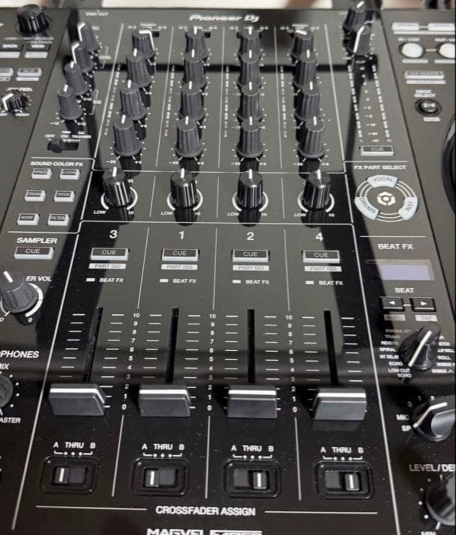 DDJ-FLX10　使用時間5時間程度