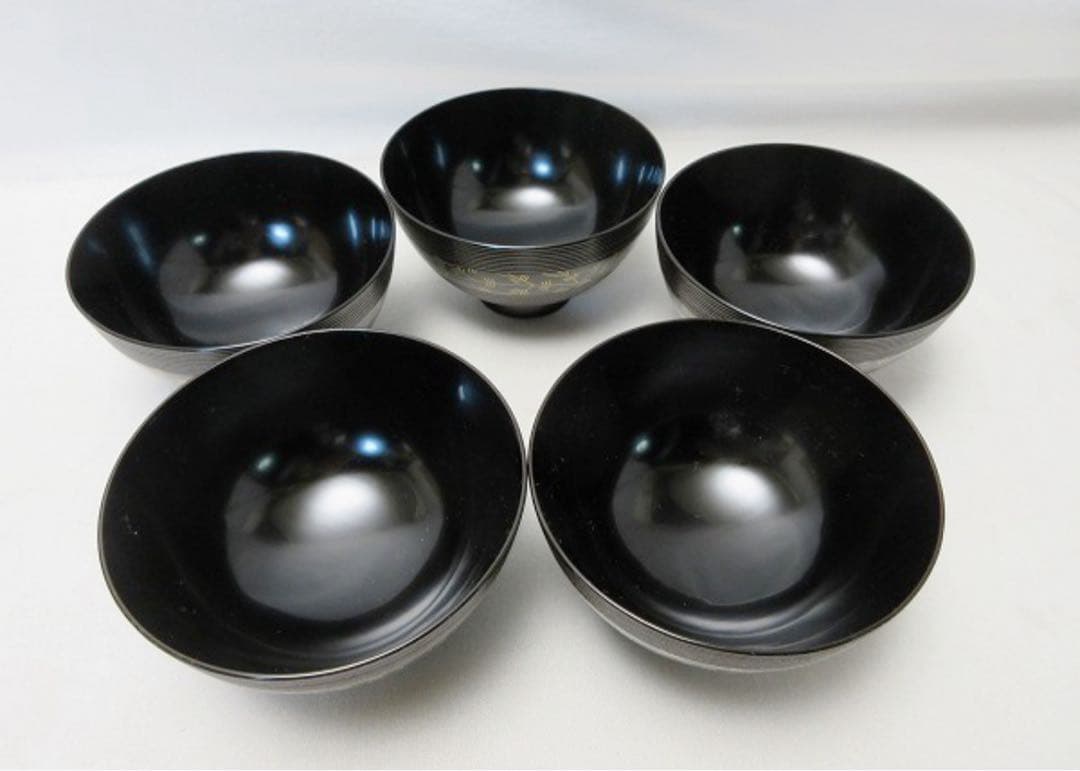 ほぼ未使用 懐石道具 木製溜塗 千筋 蒔絵 吸物椀5客揃 内黒 木箱