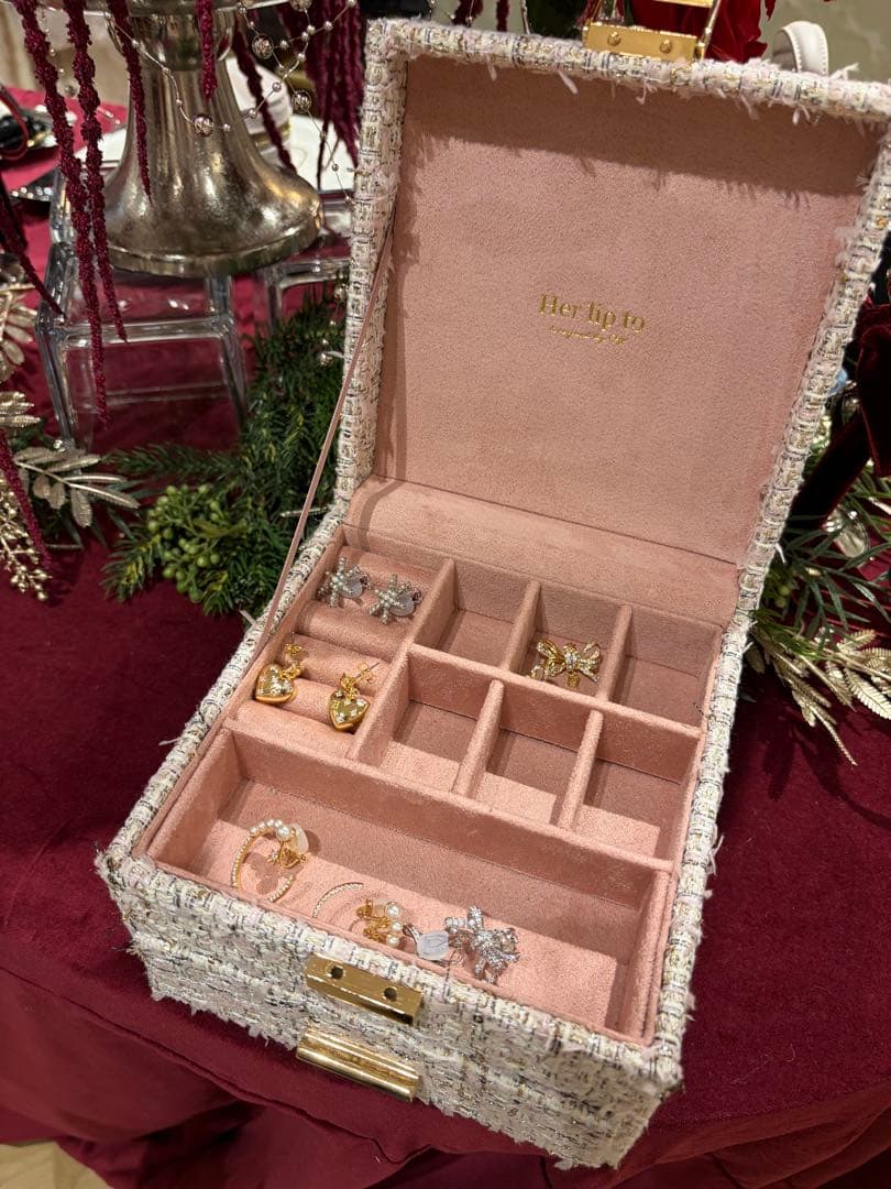 Tweed Jewelry Box herlipto ノベルティ