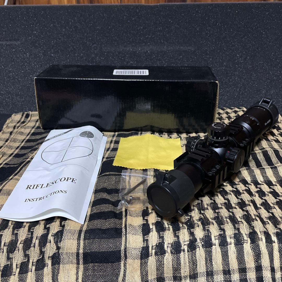 ☆美品 送料無料☆ ショートスコープ 1.5-4×30