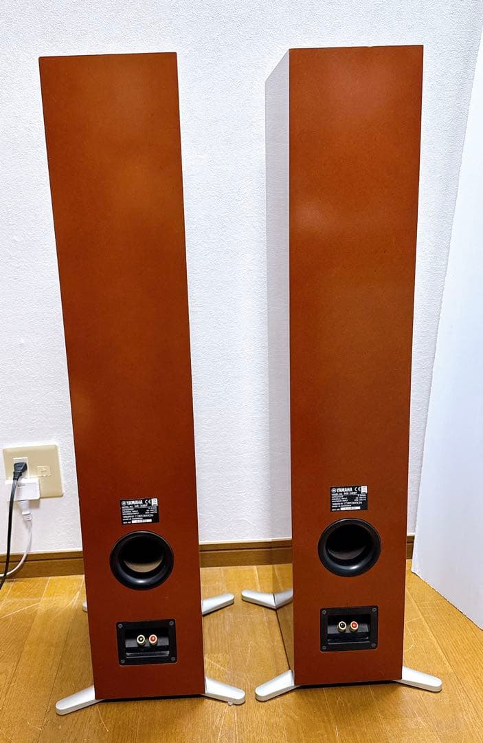 アユクロ　YAMAHA トールボーイスピーカー　NS-325F