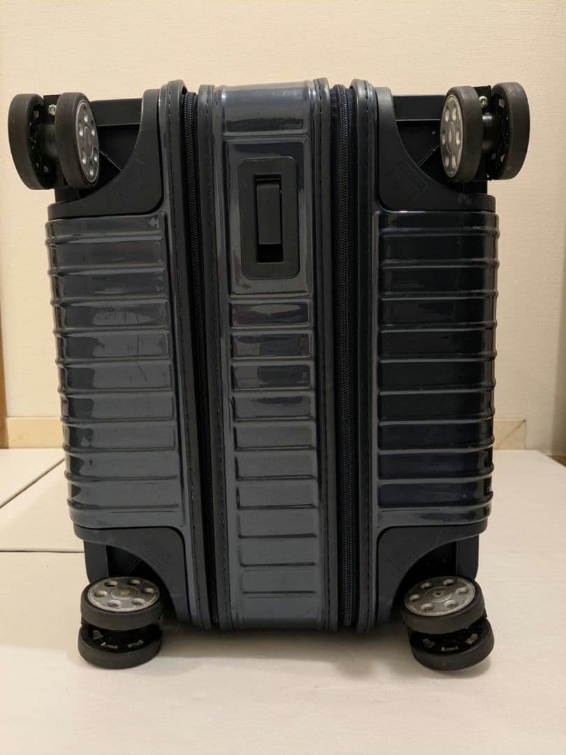 リモワ サルサデラックス 3Suiter ヨットブルー 85L 4輪