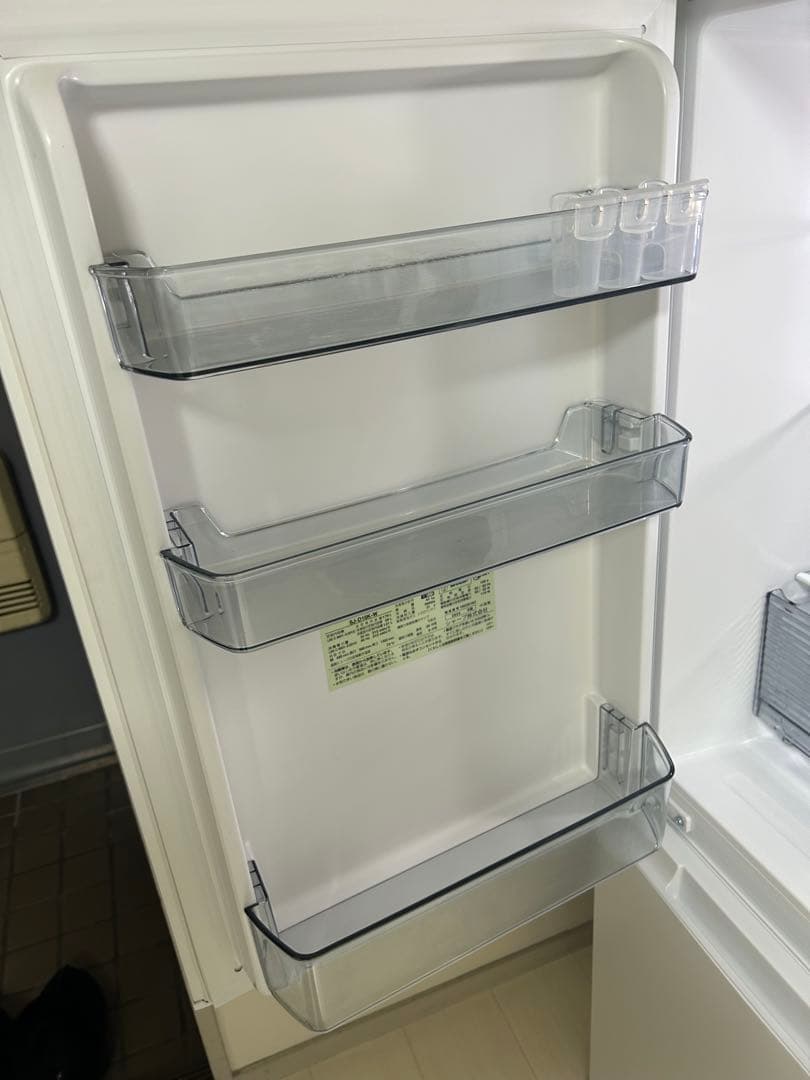 【極美品】SHARPホワイト 2ドア冷蔵庫