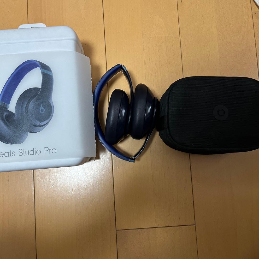 Beats Studio Pro ワイヤレスヘッドホン 破損あり