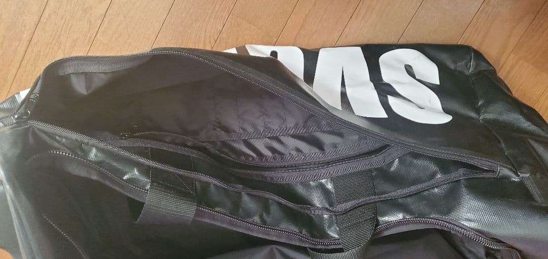 スボルメ　キャリーバッグ