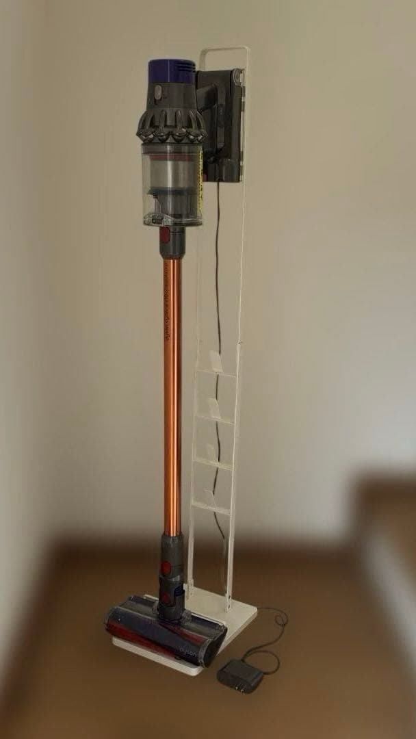 ダイソン　サイクロンV10 & Yamazaki コードレスクリーナースタンド