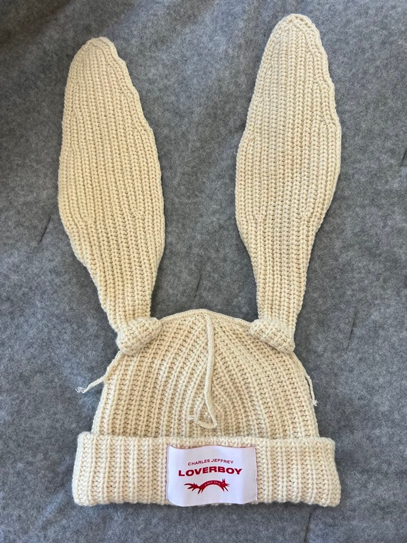 Charlesjeffrey loverboy Chunky Rabbit 公式